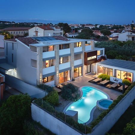 Boutique Hotel Chevalier By Bura Hotels - Adults Only Medulin Exterior photo