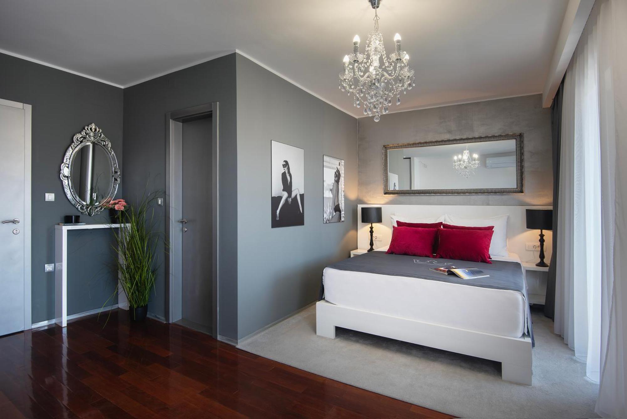 Boutique Hotel Chevalier By Bura Hotels - Adults Only Medulin Exterior photo