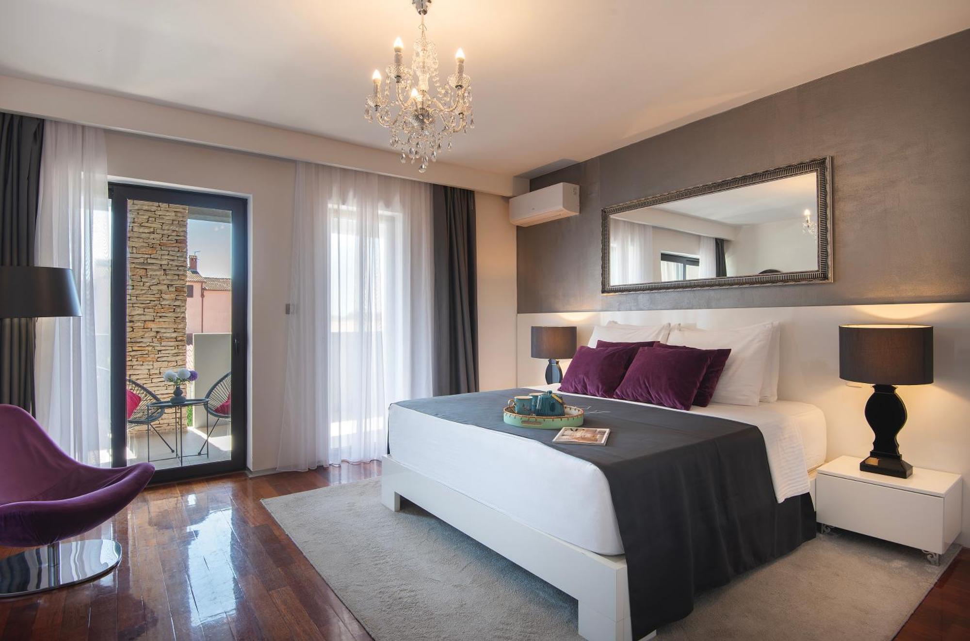 Boutique Hotel Chevalier By Bura Hotels - Adults Only Medulin Exterior photo
