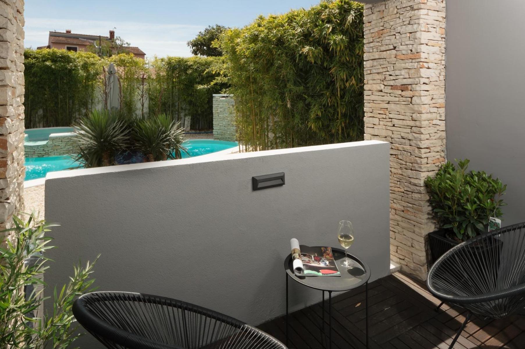 Boutique Hotel Chevalier By Bura Hotels - Adults Only Medulin Exterior photo