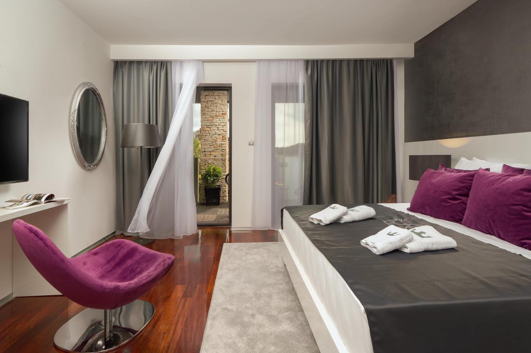 Boutique Hotel Chevalier By Bura Hotels - Adults Only Medulin Exterior photo