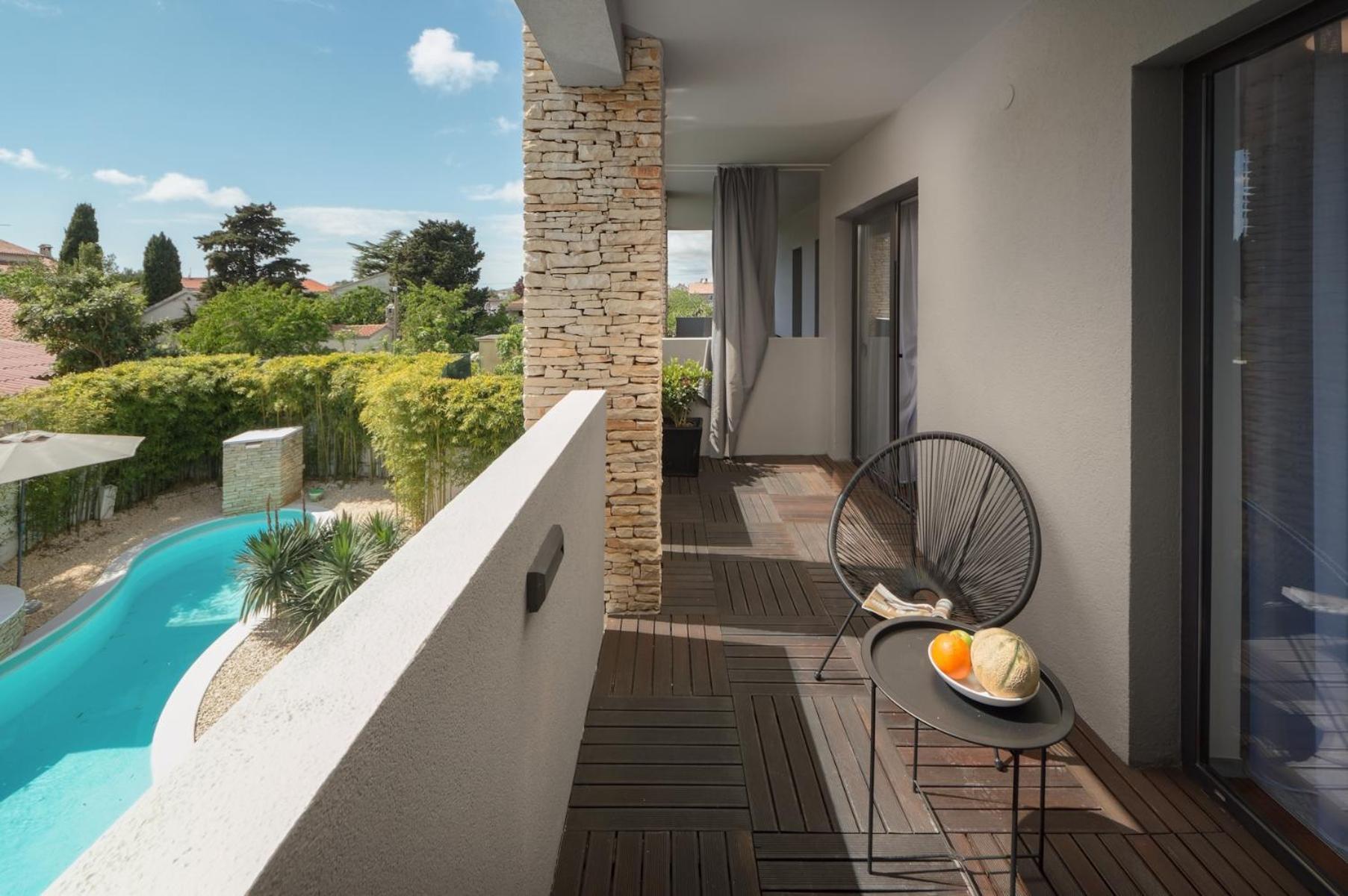 Boutique Hotel Chevalier By Bura Hotels - Adults Only Medulin Exterior photo